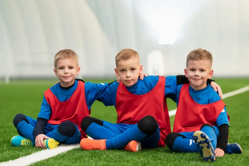 Jakie badania dla młodych piłkarzy są niezbędne dla ich zdrowia?
