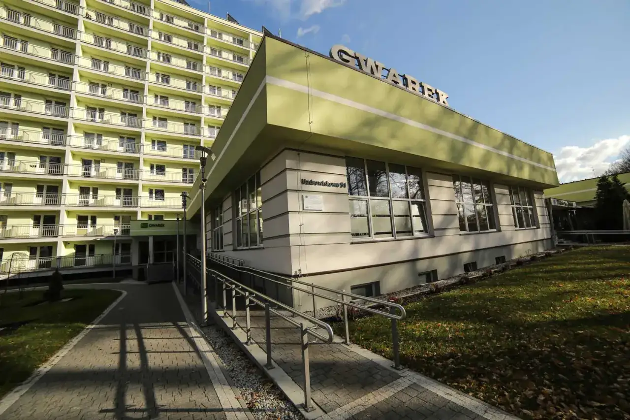 Sanatorium Gwarek Goczałkowice: Pełny przewodnik dla seniora czy warto?