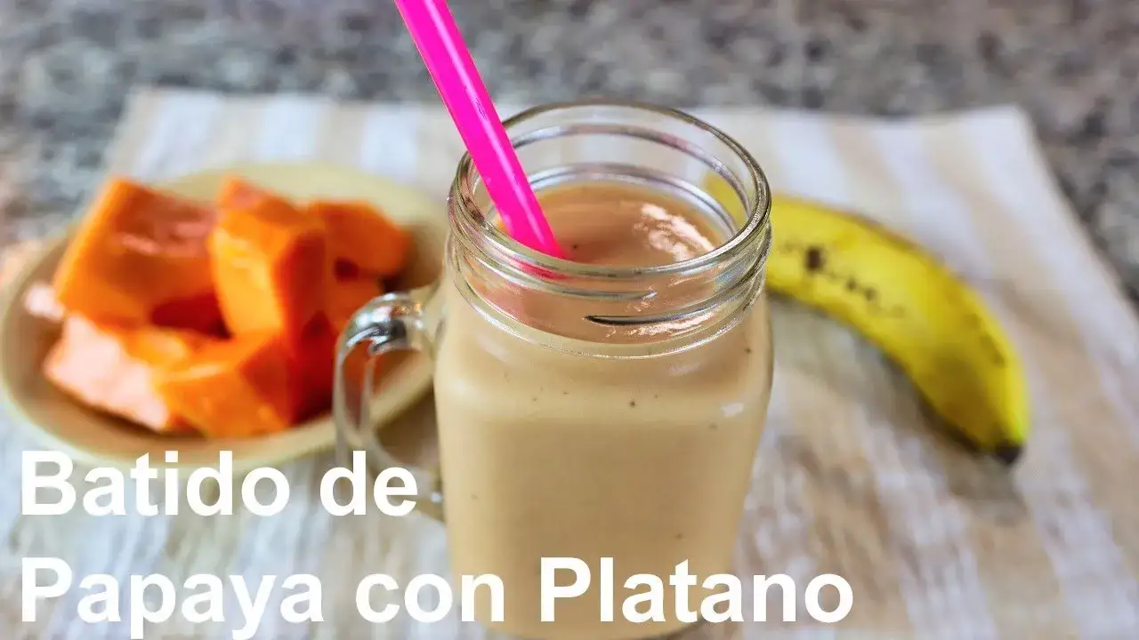 Tu batido de papaya y plátano: ¿El secreto para tu bienestar?