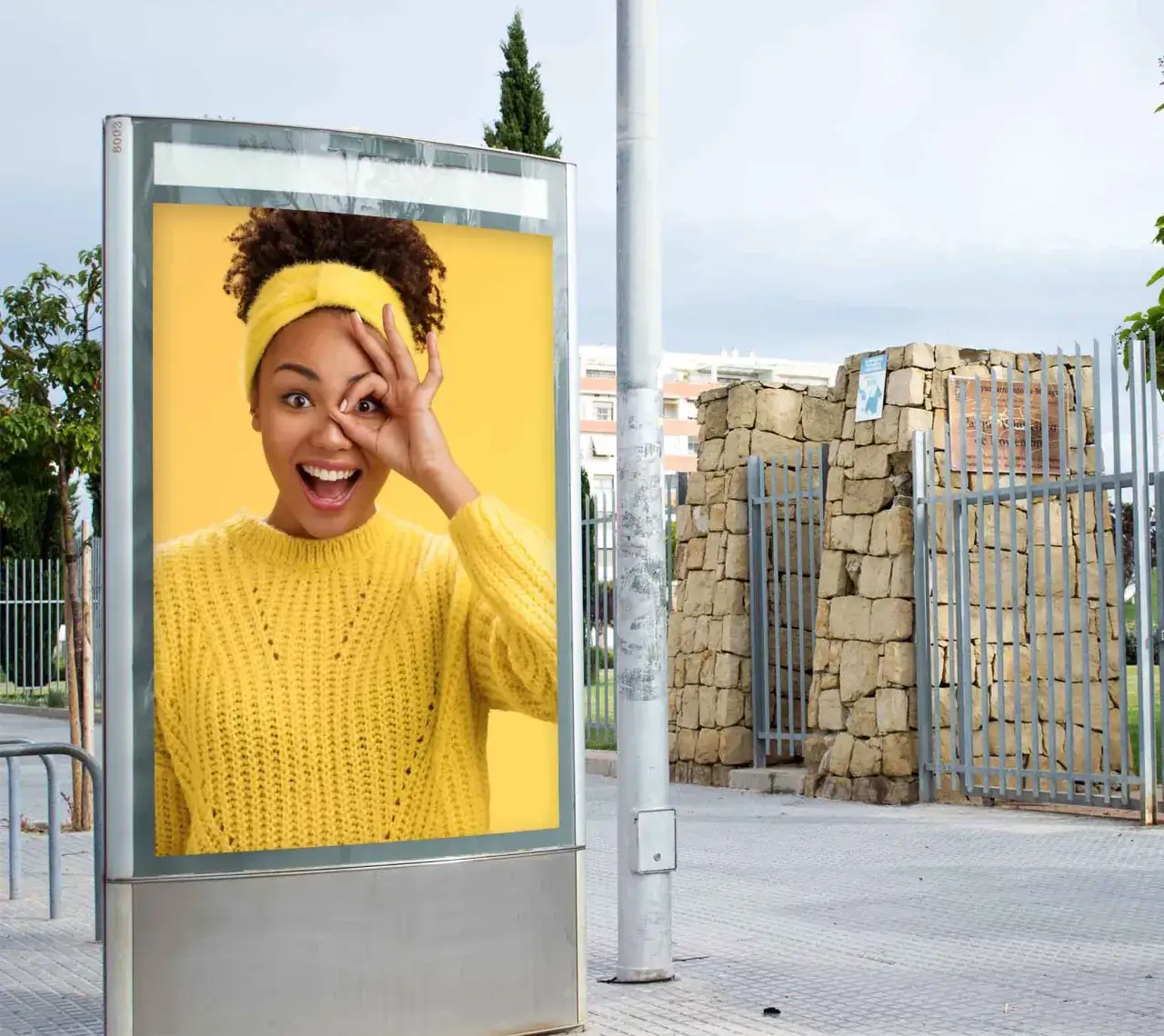 Druk na folii Wrocław: Jak wybrać i nie przepłacić?