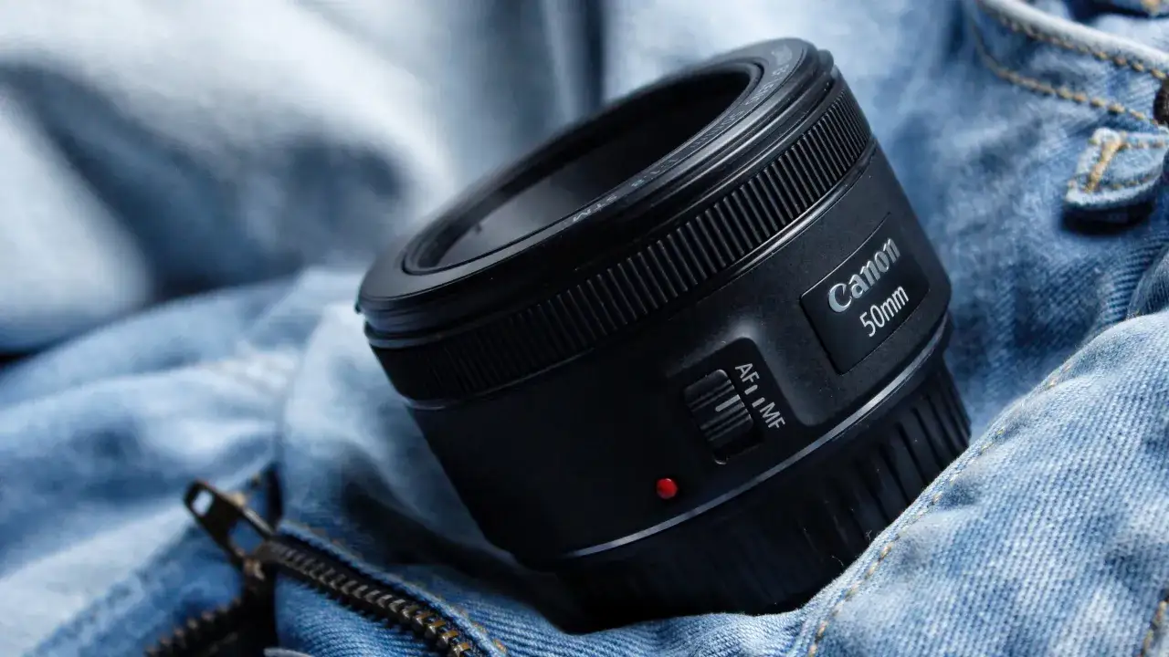 Co oznacza DX na obiektywie? Wyjaśniamy krok po kroku