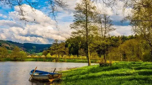 Atrakcje nad jeziorem Miedwie, które musisz zobaczyć podczas wizyty