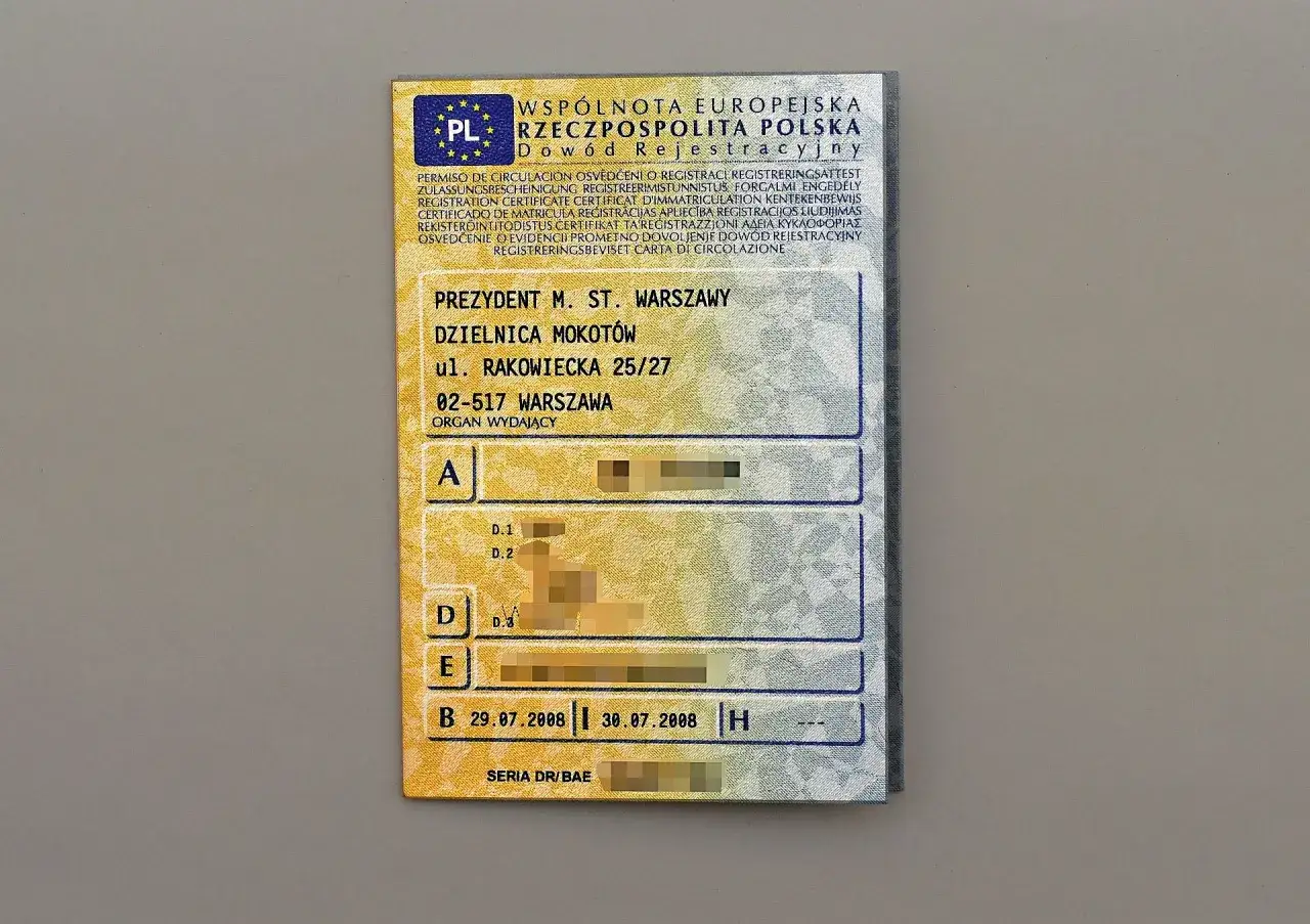 Gdzie jest numer silnika w dowodzie? Oto co musisz wiedzieć