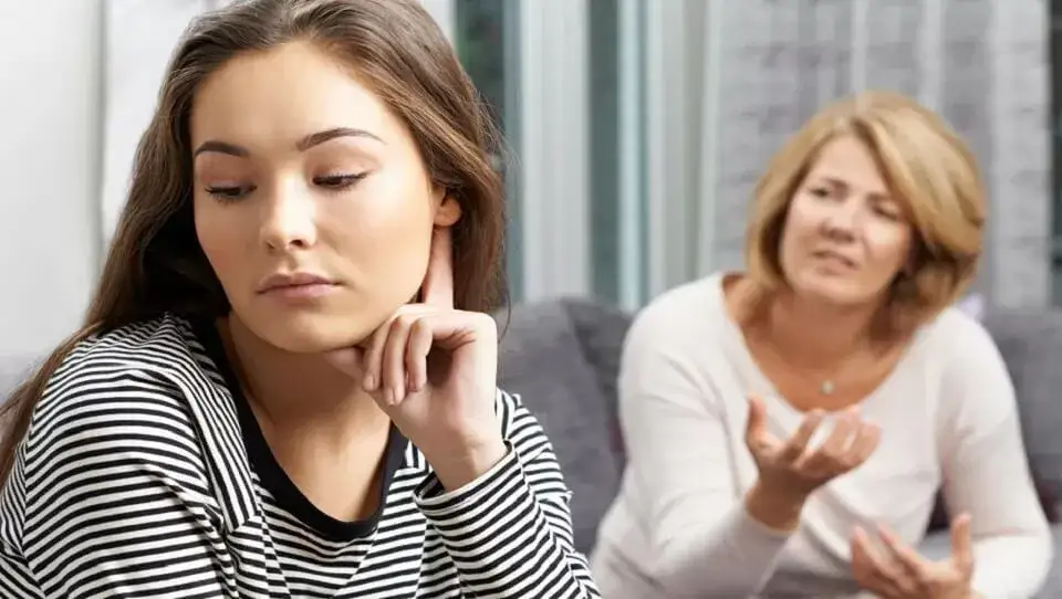 Czy kłótnia z rodzicami to grzech ciężki? Zrozum swoje dylematy moralne