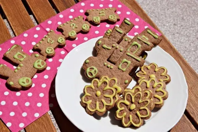 Ciasteczka które mogą zrobić dzieci – łatwe przepisy na radosne pieczenie