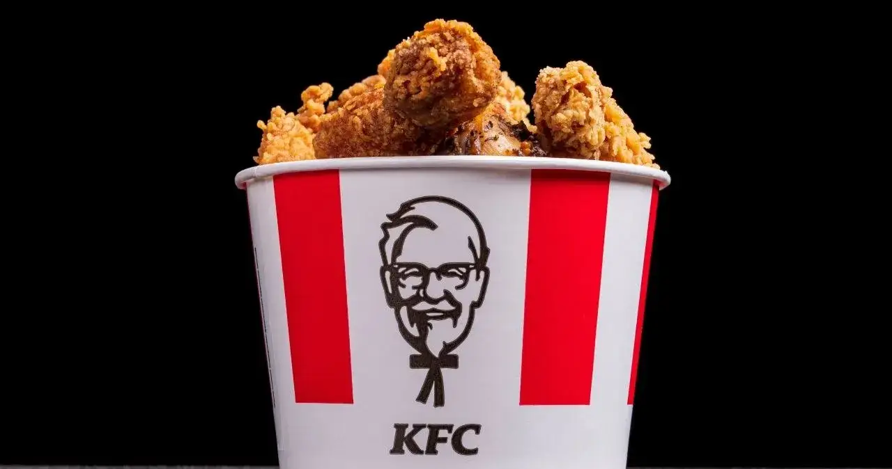 Kiedy jest promocja w KFC na kubełek? Nie przegap okazji na taniej!