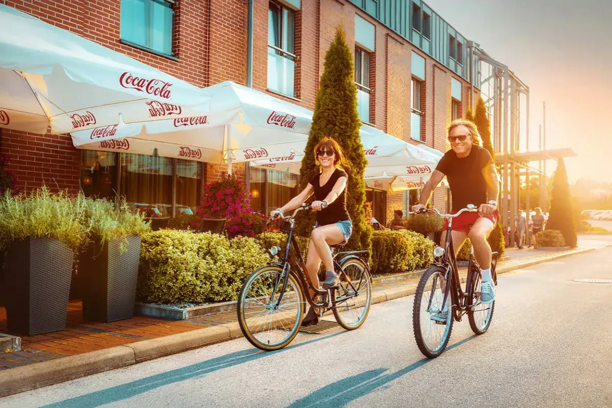 Busko-Zdrój: Sanatorium dla seniora? Wybierz mądrze! NFZ czy prywatnie?