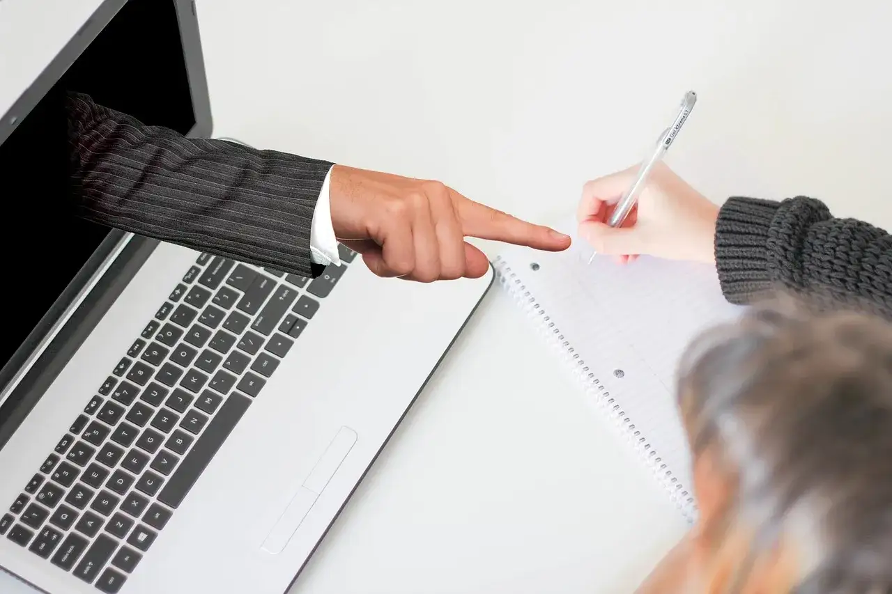 Mentoring biznesowy – czym jest i jak może zmienić Twoją karierę?