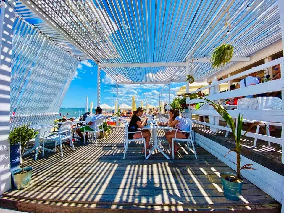 Gdynia Orłowo gdzie zjeść: Najlepsze restauracje z widokiem na morze