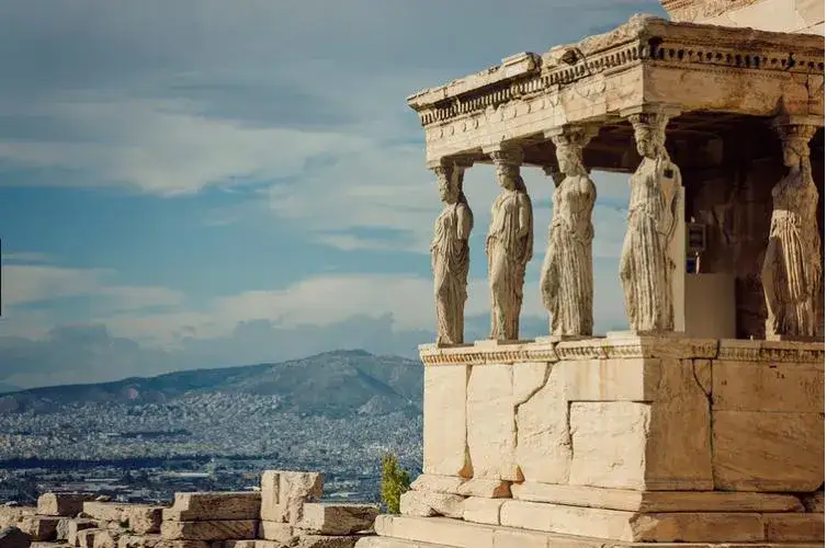 Kolebka cywilizacji europejskiej: jak starożytna Grecja zmieniła świat