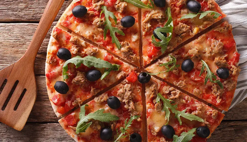 Pizza thon tomate moutarde: le secret d'une recette inoubliable.