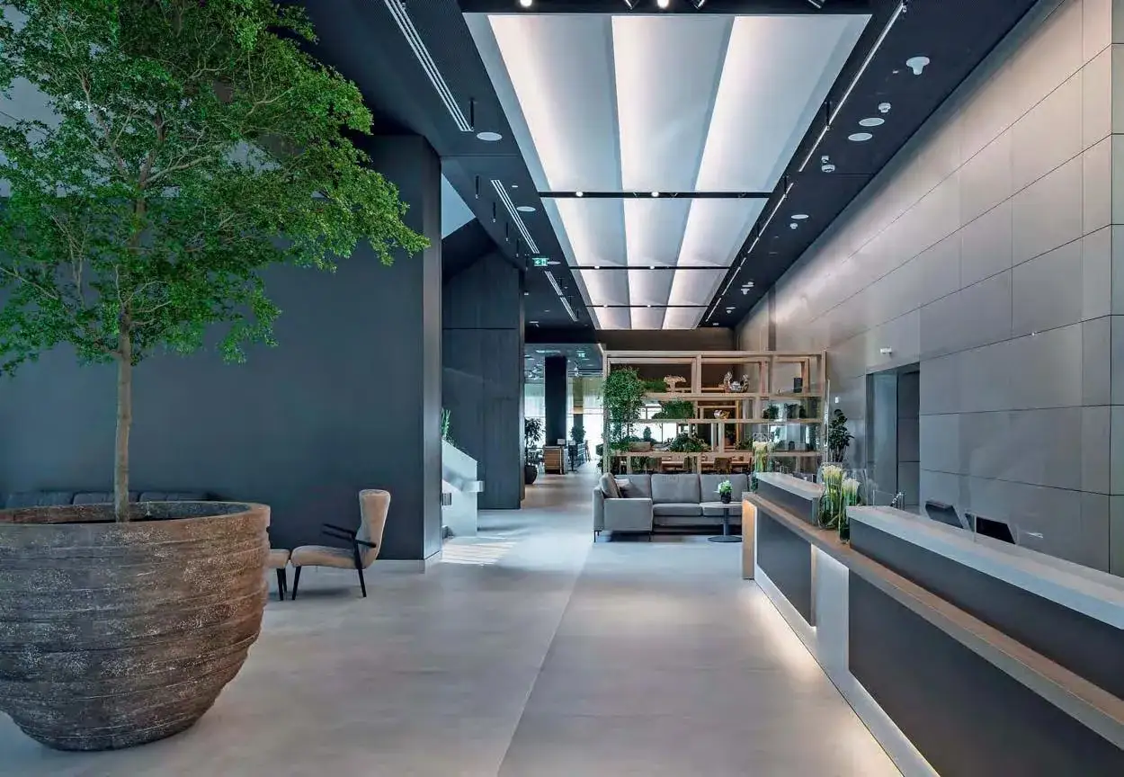 Meliá Frankfurt City: Luxus im Wolkenkratzer Lohnt es sich?