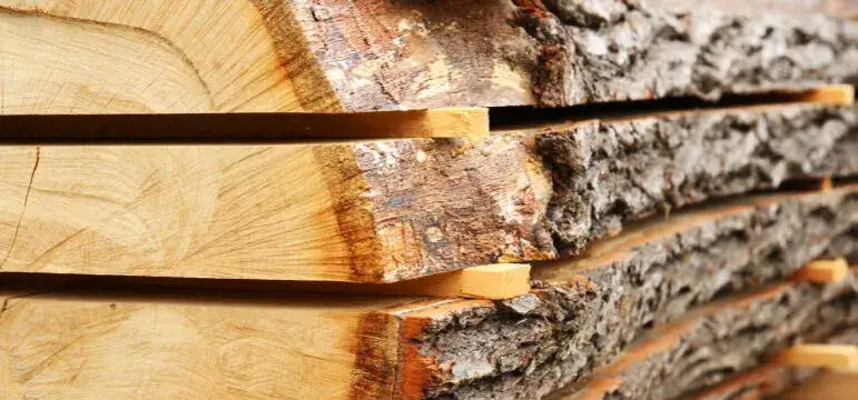 Suszenie drewna konstrukcyjnego: Poradnik. Jak uniknąć błędów?
