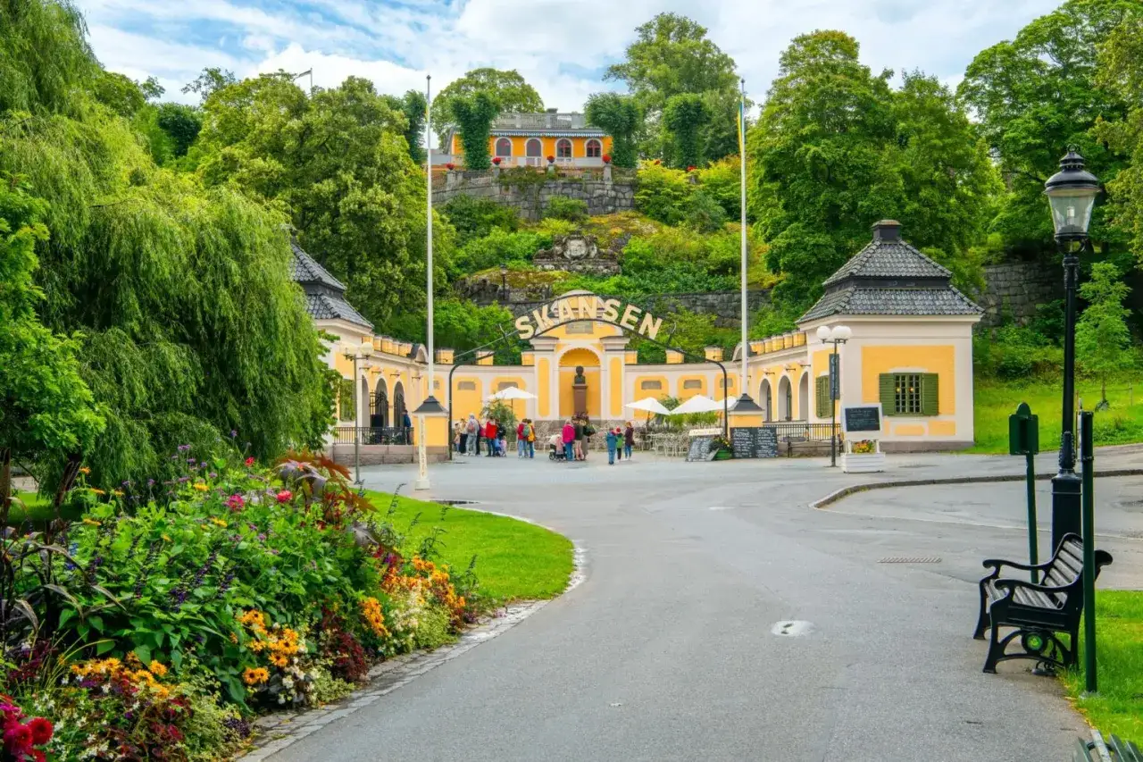 Skansen Stockholm - Odkryj fascynującą historię i atrakcje muzeum