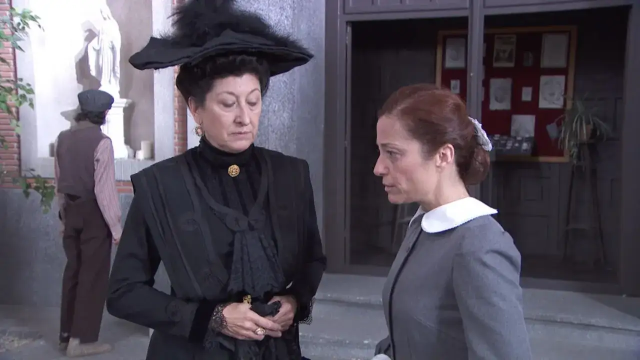 O czym jest film Akacjowa 38? Historia pełna dramatów i tajemnic