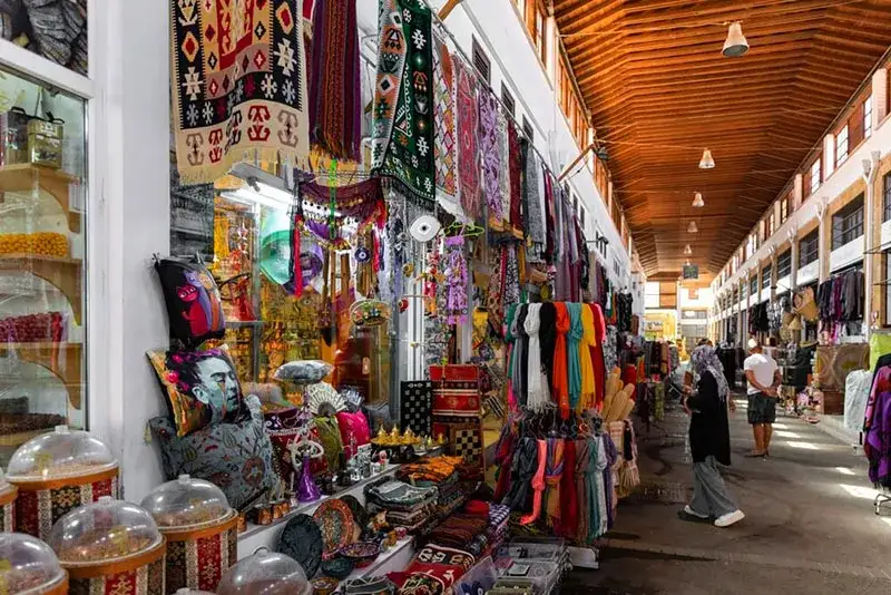 Co warto przywieźć z Cypru? Odkryj unikalne pamiątki i smaki