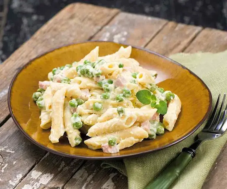 Penne w sosie śmietanowo serowym Thermomix - łatwy przepis krok po kroku