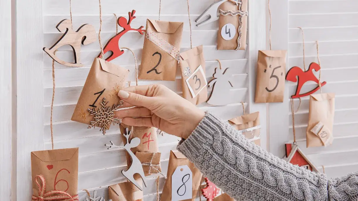 Jak zrobić kalendarz adwentowy DIY? Inspiracje i wypełnienie