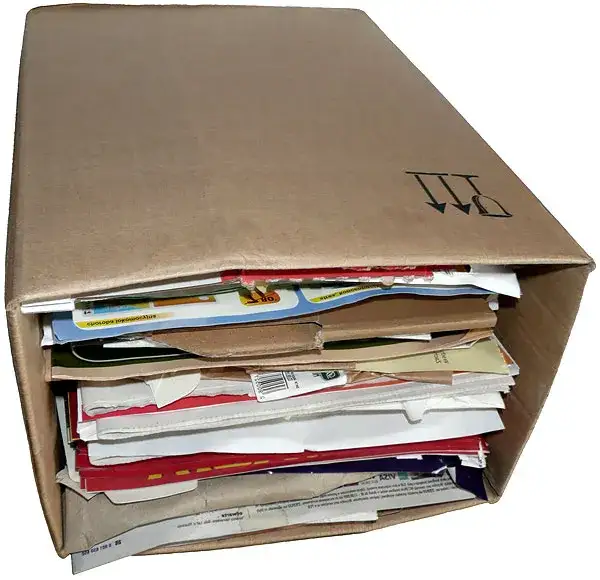 Czy zeszyty to makulatura? Jak skutecznie je zrecyklingować