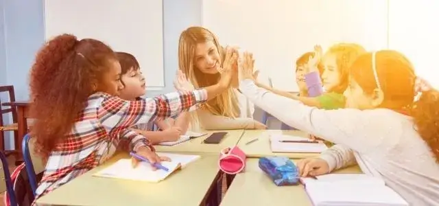 Zajęcia z wychowawcą: Jak skutecznie budować wspólnotę w klasie