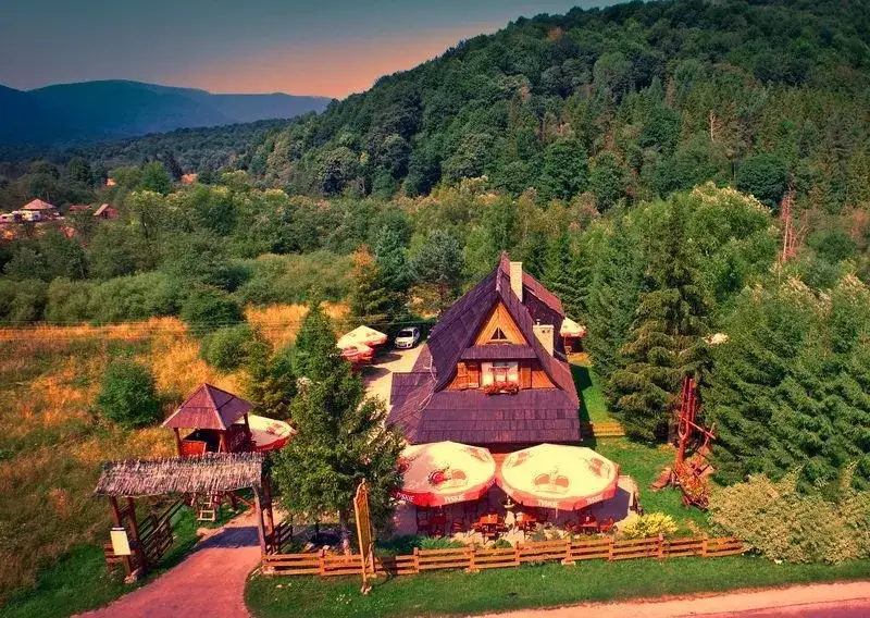 Ustrzyki Górne gdzie zjeść: najlepsze restauracje i lokalne smaki