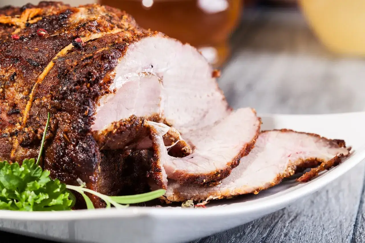 Jak długo smażyć karkówkę na patelni, aby była soczysta i pyszna