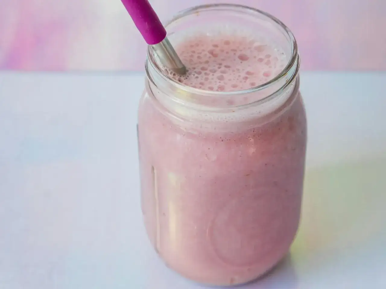 Jak zrobić shake proteinowy, który naprawdę działa na Twoje cele?