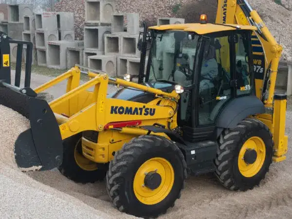 Kup koparko-ładowarkę do 30 tys. zł: Uniknij "skarbonki"!