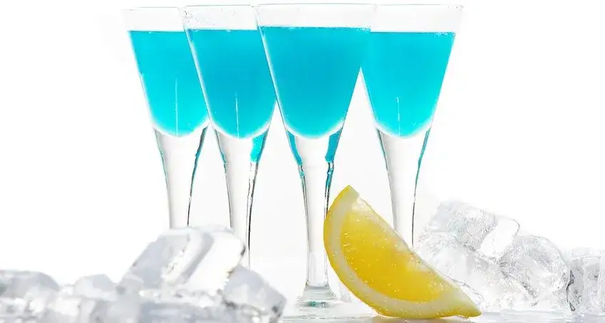 Kamikaze drink - poznaj przepisy i sekrety idealnego smaku