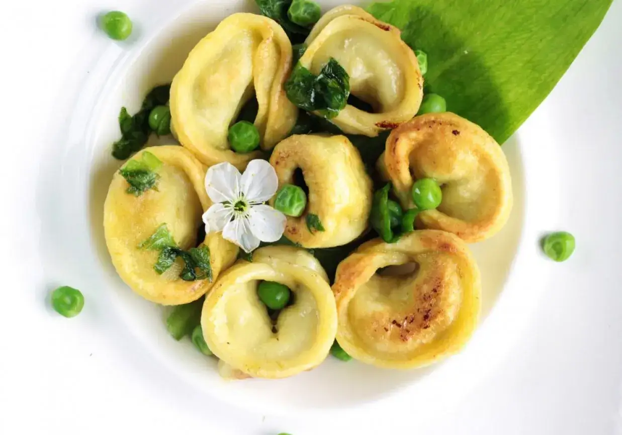 Ile gotować tortellini? Sekrety idealnych pierożków al dente.