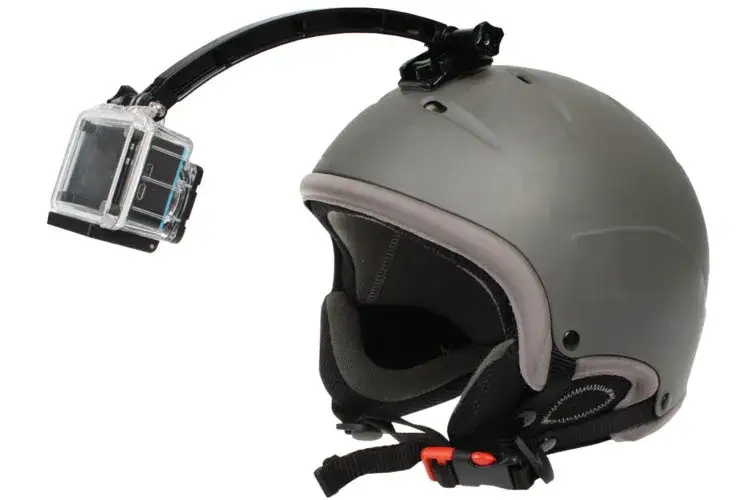 Jak zamontować GoPro na kasku narciarskim, aby uniknąć problemów podczas jazdy