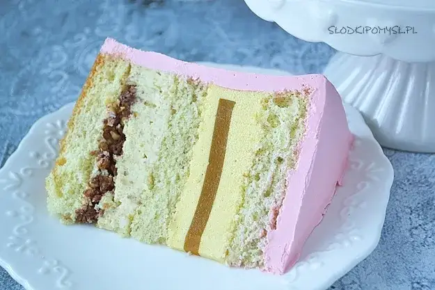 Masy do tortów: przepisy, sekrety stabilności i idealne wykończenie