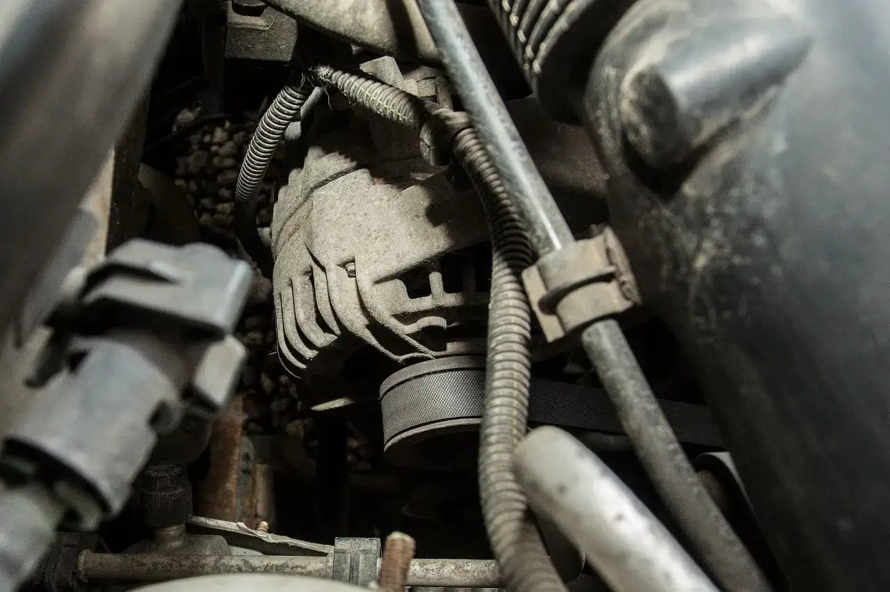 Naprawa alternatora Bosch: Diagnoza, koszty i czy warto to zrobić?