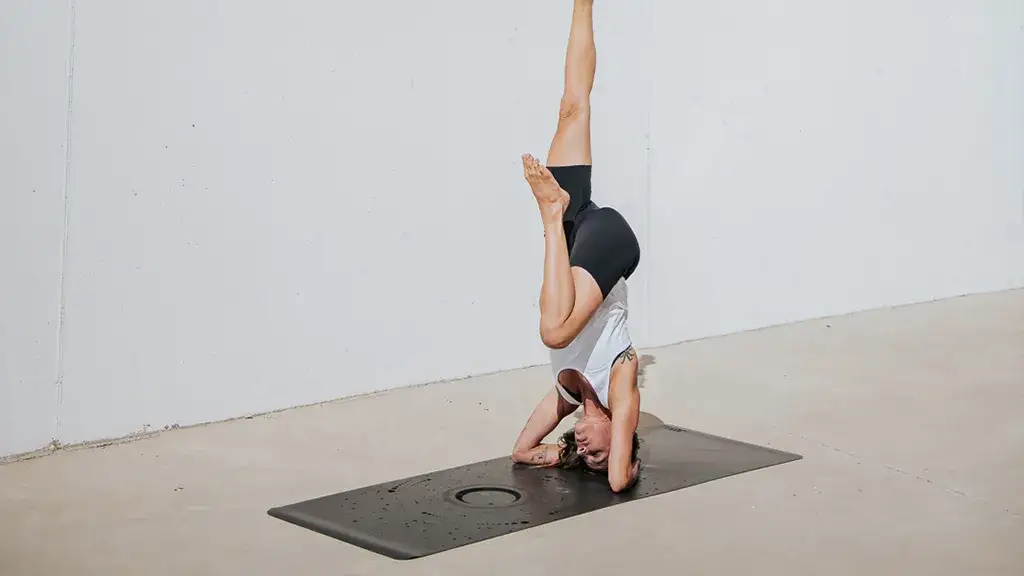 Czyszczenie maty do jogi: Jak dbać, by służyła latami?