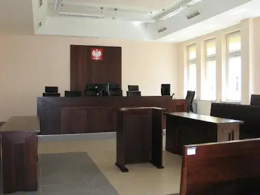 Czy na rozprawie rozwodowej trzeba być osobiście? Sprawdź, kiedy to konieczne