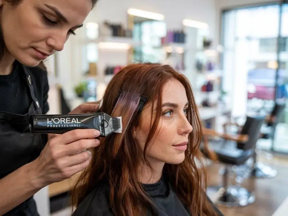 Najlepsza farba - wybierz idealną farbę do włosów, ścian i motocykli