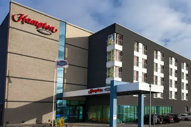 Hilton w Polsce: 35 hoteli, marki i gdzie je znajdziesz?