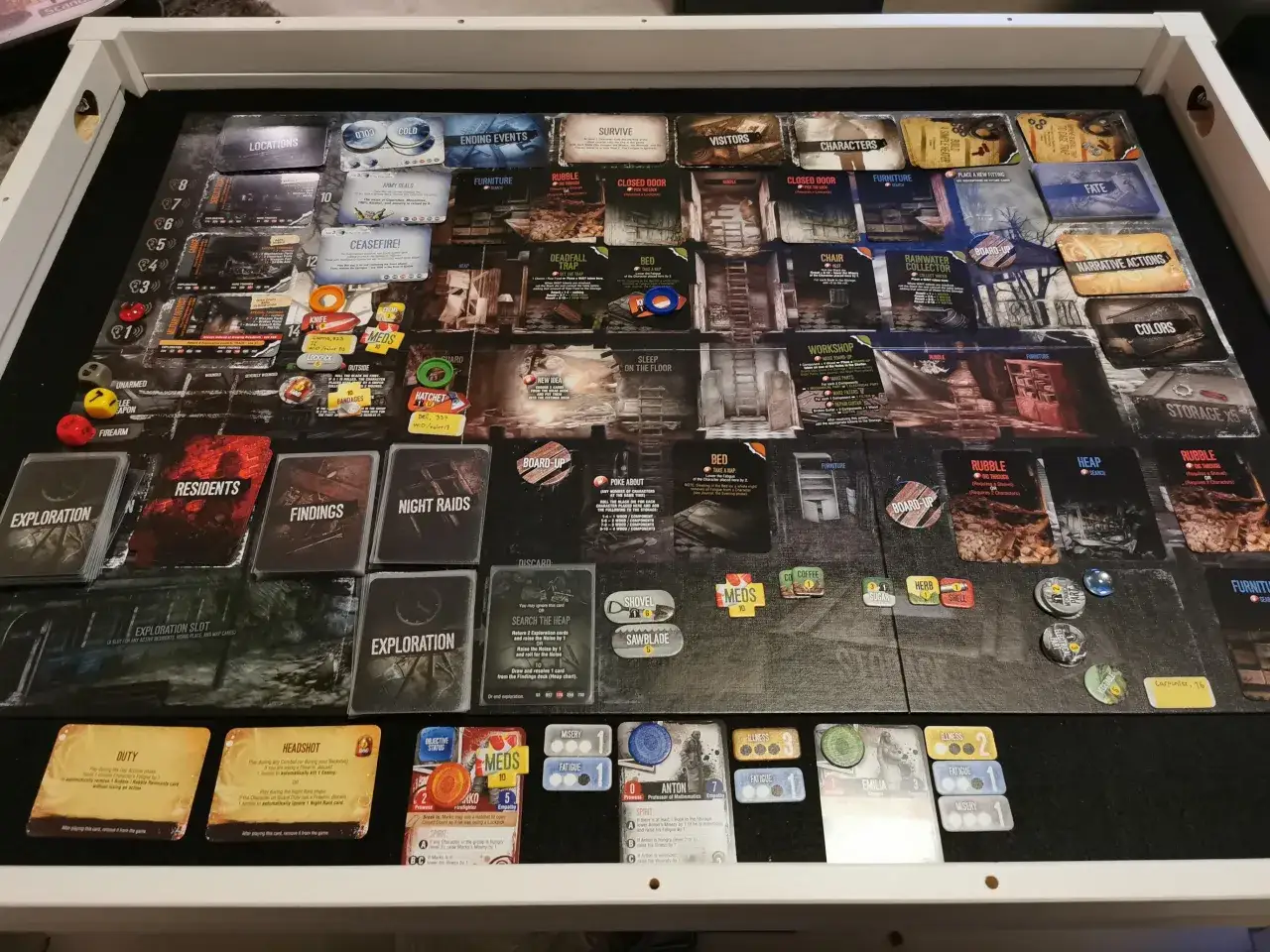 Stół do gier planszowych IKEA: idealne rozwiązania dla graczy