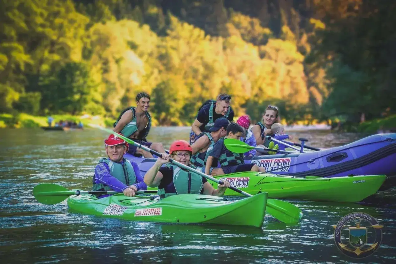 Spływ kajakowy Dunajcem 2026: Cennik i jak nie przepłacić?