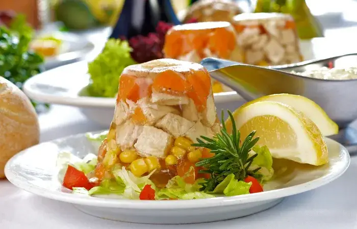 Przepis na galaretkę drobiową Joli, który zaskoczy Twoich gości