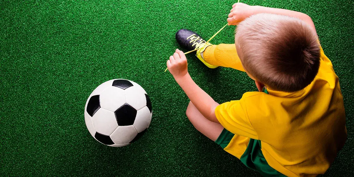 Trening piłkarski: jak planować i prowadzić efektywne zajęcia?