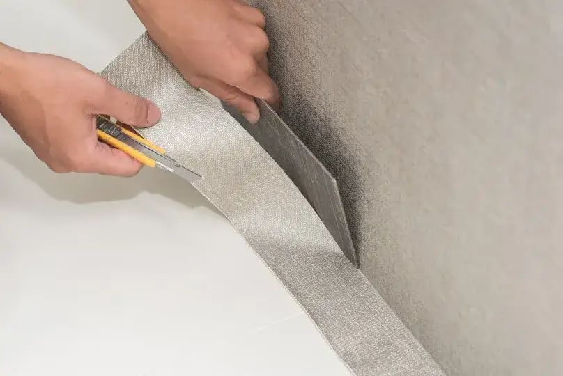 Tapetowanie paneli ściennych: Poradnik krok po kroku. Czy to możliwe?