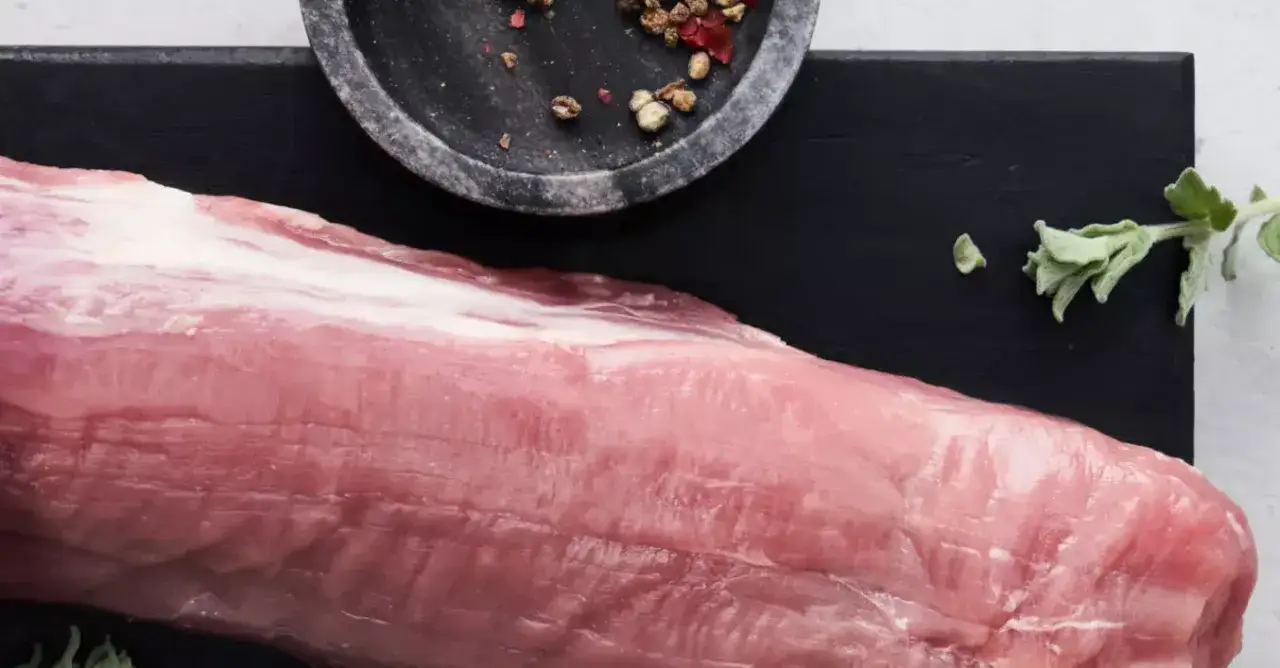 Polędwica wieprzowa - która część świni skrywa najlepszy smak?