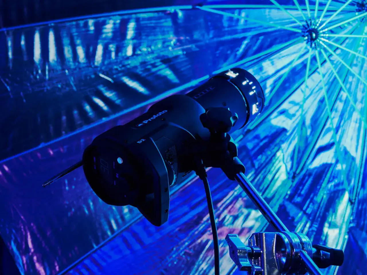 Jak odbijać światło lampy błyskowej - 5 kroków do idealnych zdjęć