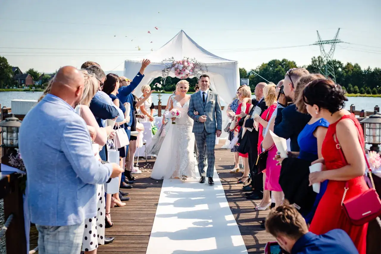 Ślub cywilny: Dokumenty do USC? Kompletna check-lista!