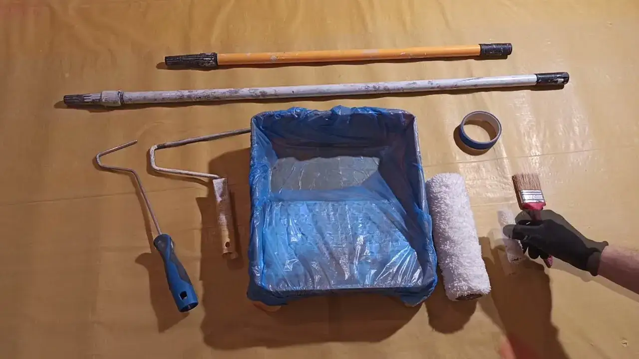 Jak malować ściany wałkiem bez smug - sprawdzone techniki malarskie