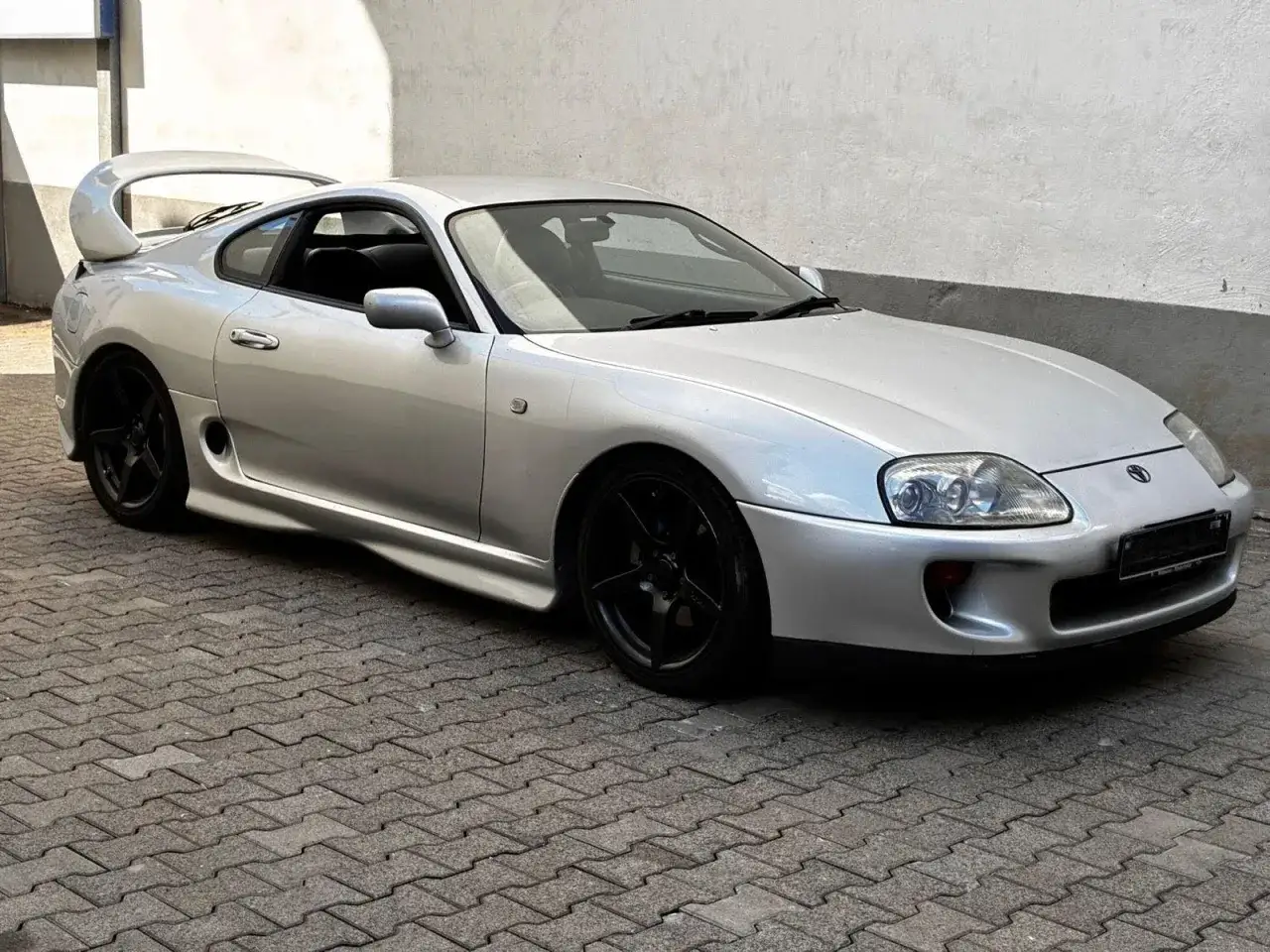 Ile kosztuje Toyota Supra MK4? Ceny i trendy na rynku wtórnym