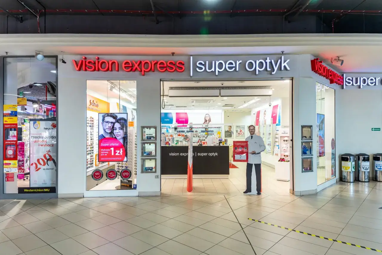 Okulista w Vision Express: Kiedy tak, a kiedy lepiej gdzie indziej?