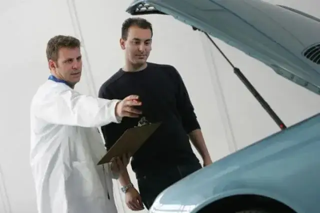 Ile kosztuje chłodnica? Sprawdź ceny i uniknij niepotrzebnych wydatków