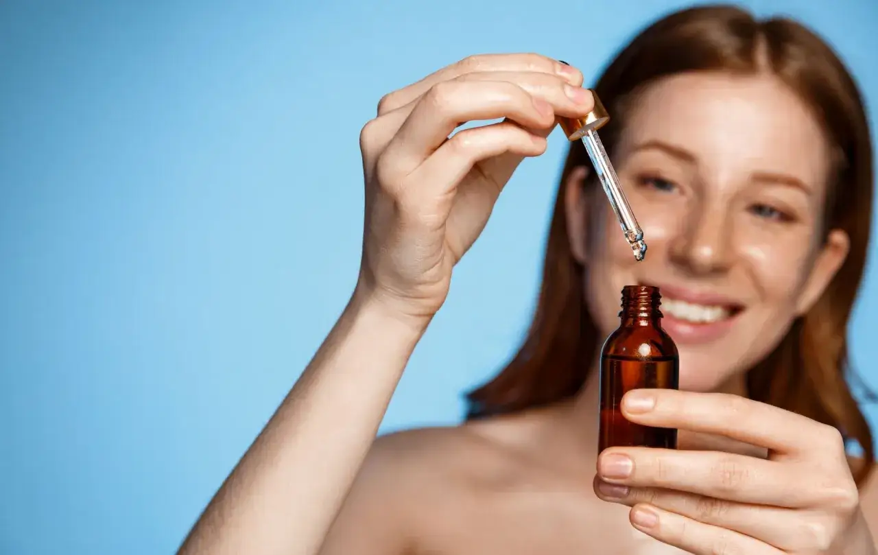 Jakie olejki do cery dojrzałej pomogą wygładzić zmarszczki?